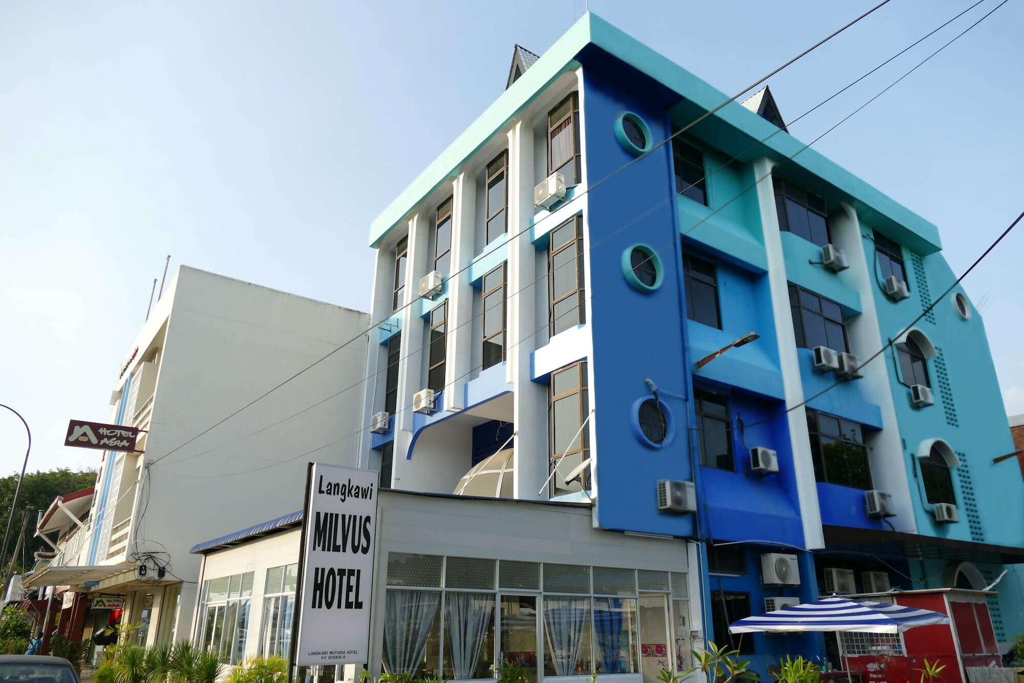 Milvus Hotel Kuah Exterior photo