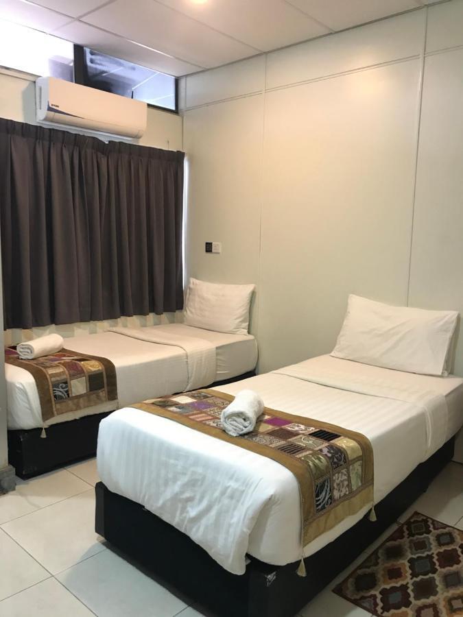 Milvus Hotel Kuah Exterior photo